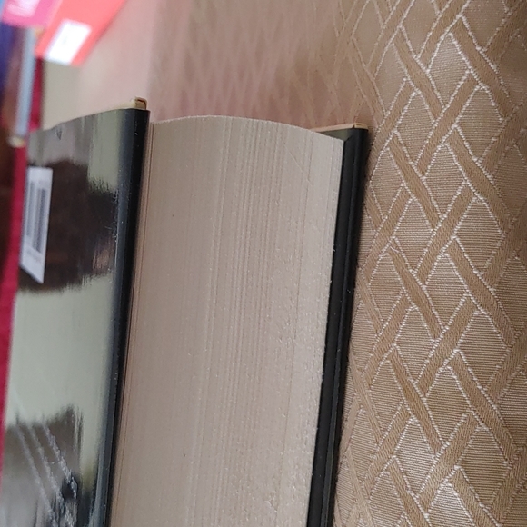 By Stephenie Meyer - The Host - Picture 6 of 6